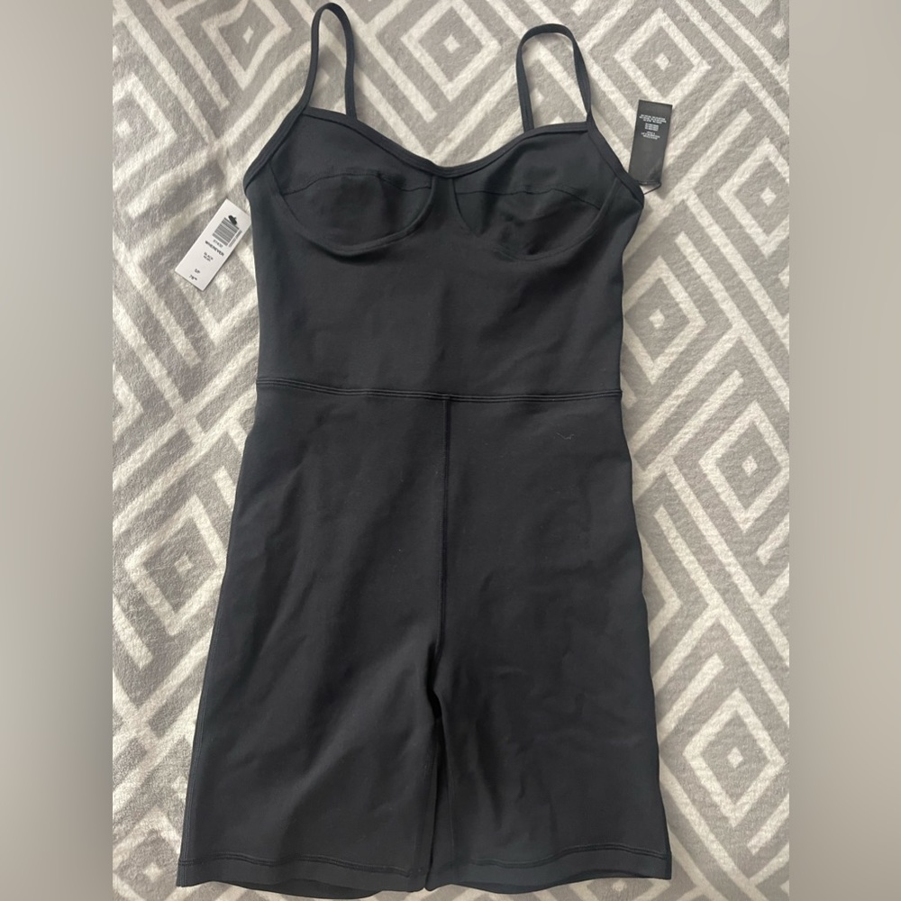 Aritzia Wherever Romper Black 7”